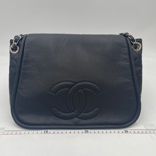 CHANEL CC Logo Lambskin Chain Shoulder Bag Black with Silver