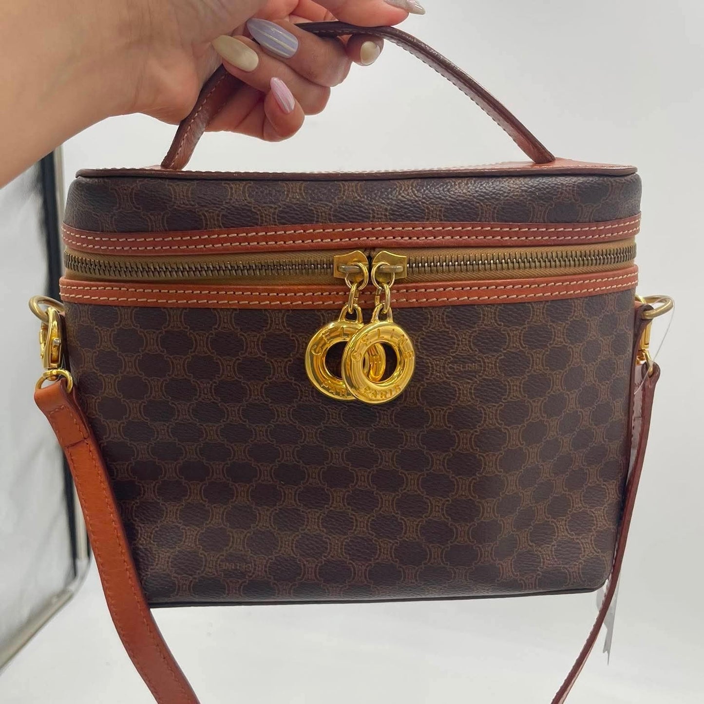 CELINE VANITY