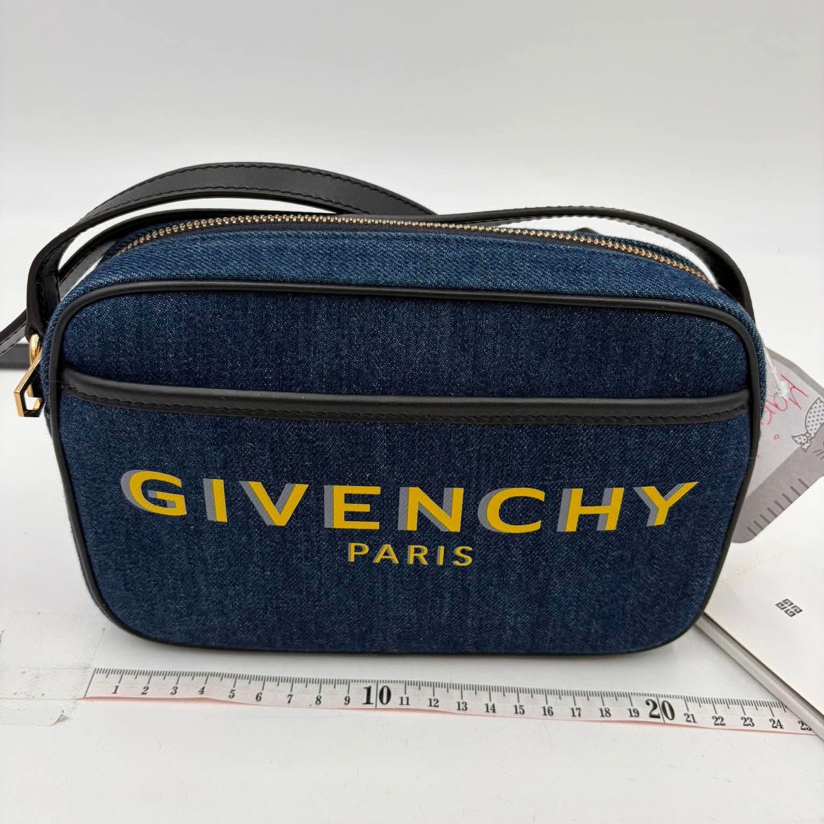 GIVENCHY shoulder