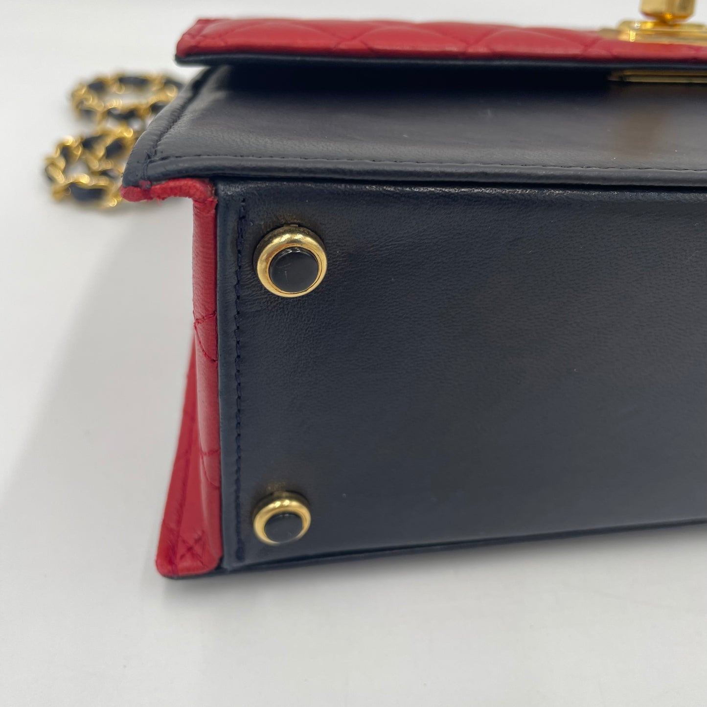 CHANEL Bicolor Quilted Chain Shoulder Bag Navy × Red