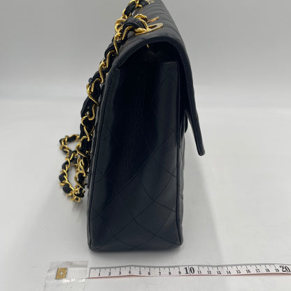 CHANEL Classic Jumbo Double Flap