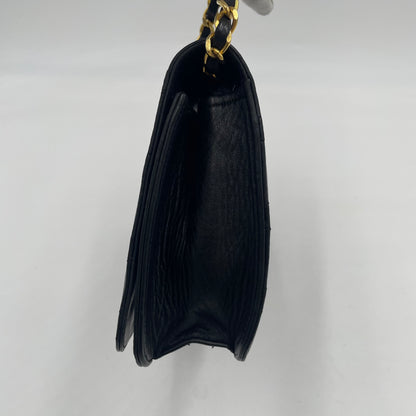CHANEL Matelassé Push Lock Chain Shoulder Bag