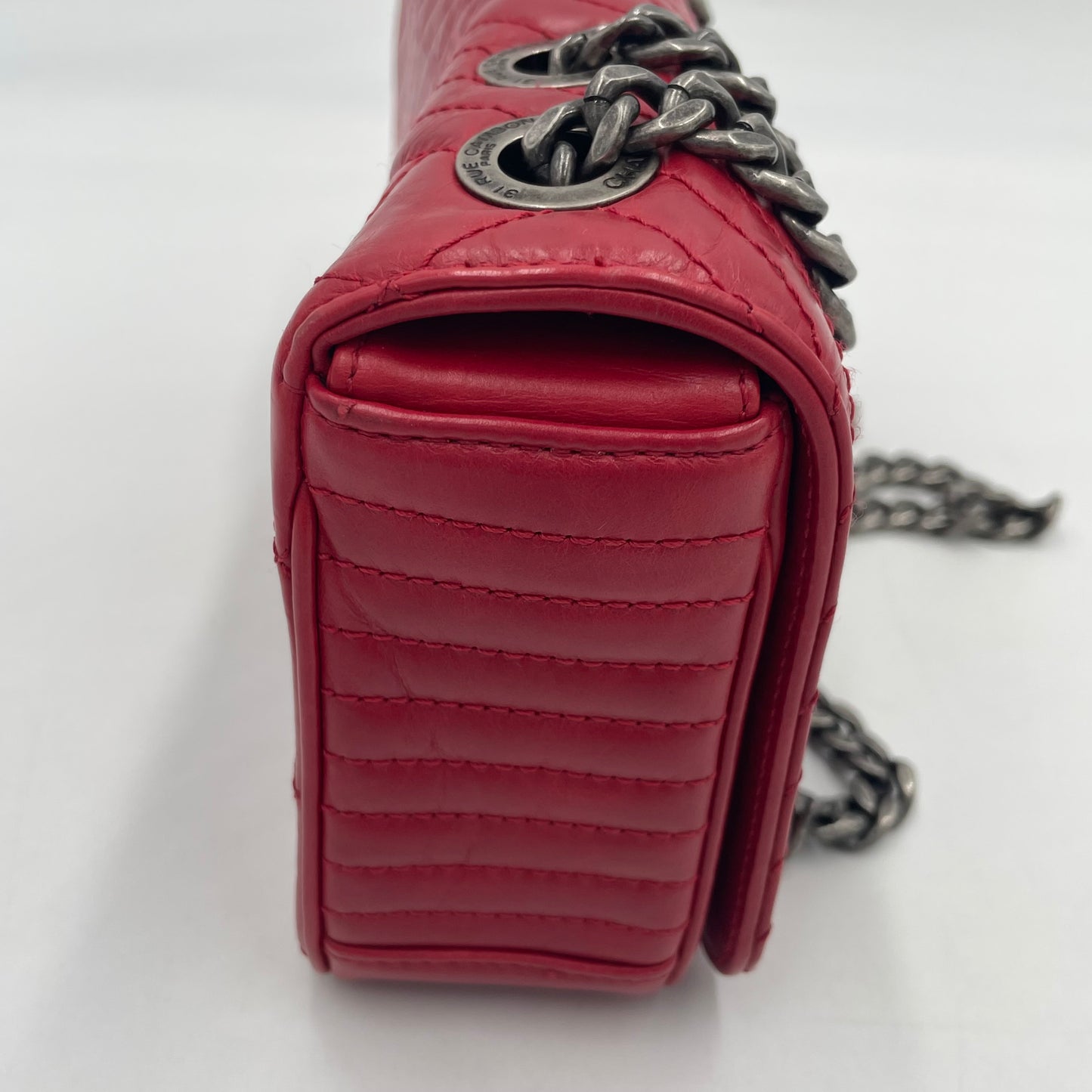 CHANEL Quilted Lambskin Flap Shoulder Bag – Red / Mixed Pattern (Chevron & Diamond)