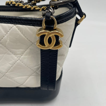 CHANEL Gabrielle Chain Shoulder Bag