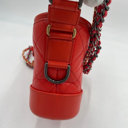 CHANEL Gabrielle Chain Shoulder Bag