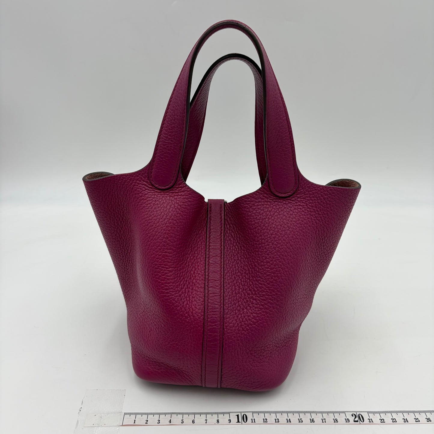 HERMES Picotin Lock PM 18 Rose Pourpre
Silver Hardware