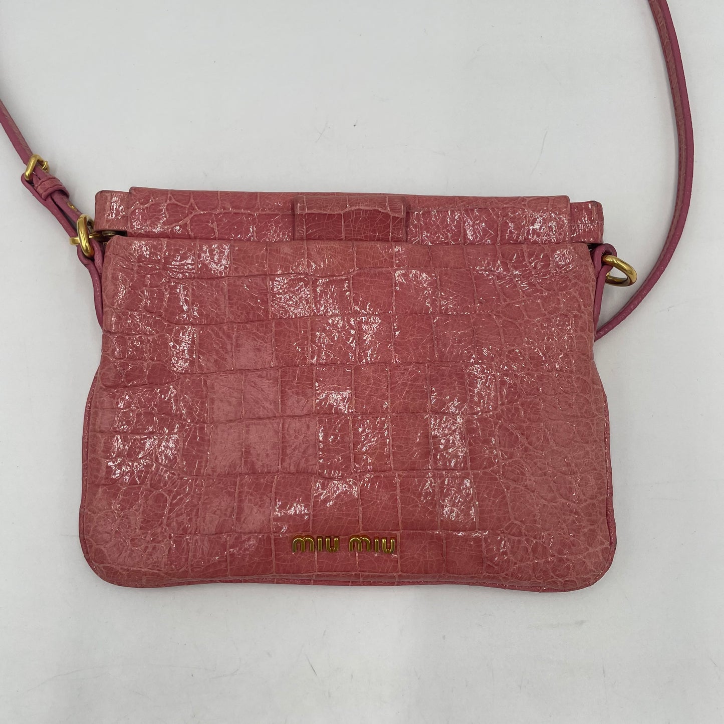 MIU MIU Croc-Embossed Leather Shoulder Bag Pink