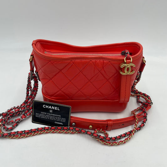 CHANEL Gabrielle Chain Shoulder Bag