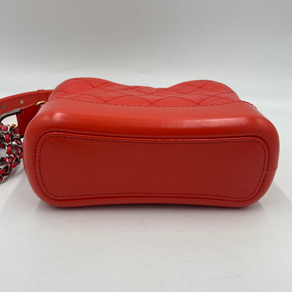 CHANEL Gabrielle Chain Shoulder Bag