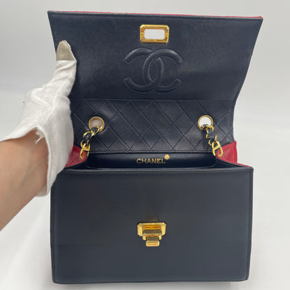 CHANEL Bicolor Quilted Chain Shoulder Bag Navy × Red