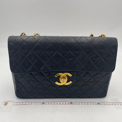 CHANEL Classic Jumbo Double Flap