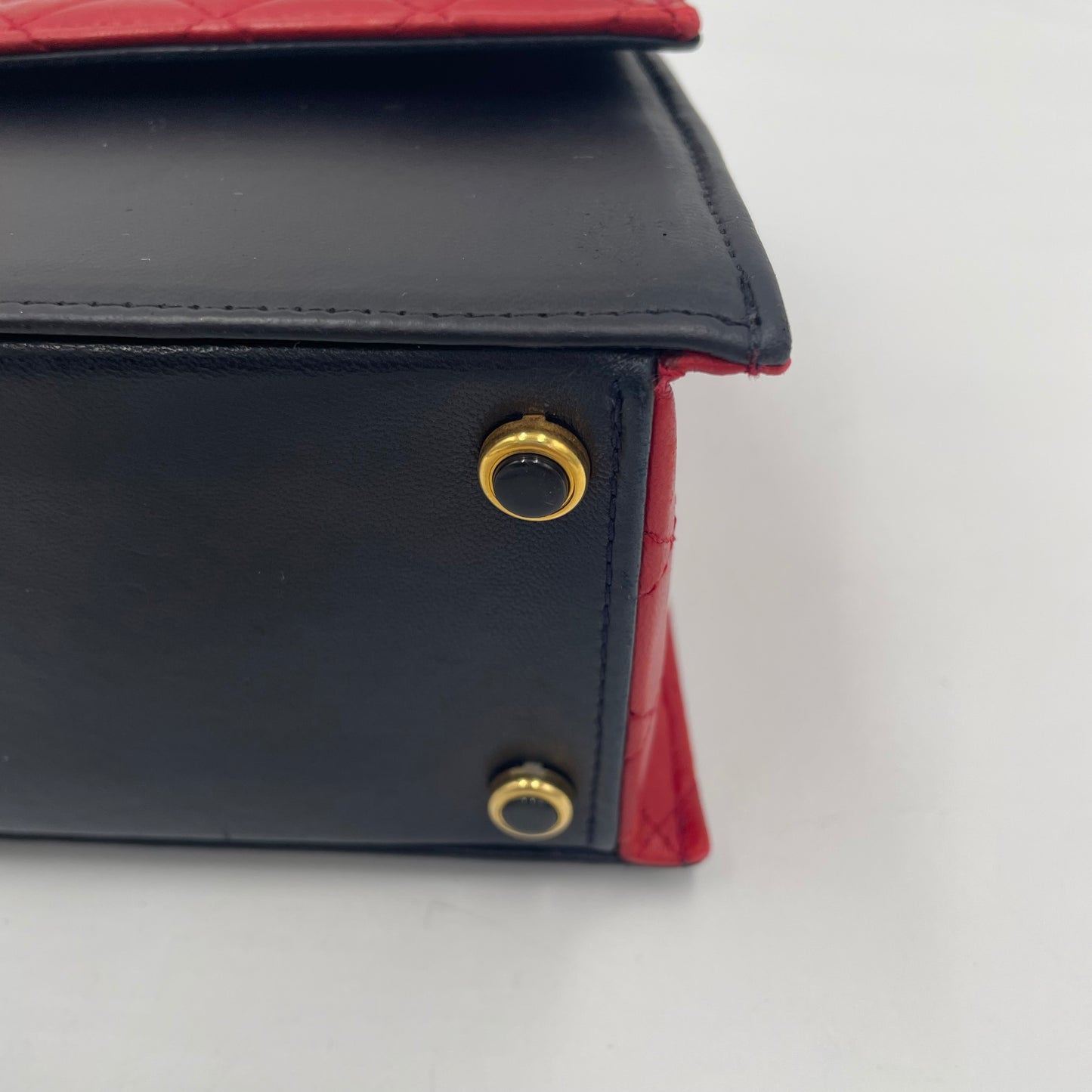 CHANEL Bicolor Quilted Chain Shoulder Bag Navy × Red