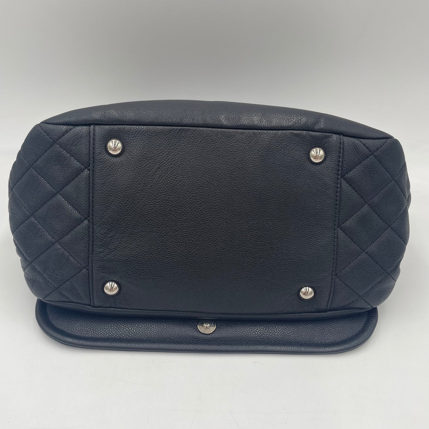 CHANEL CC Logo Lambskin Chain Shoulder Bag Black with Silver
