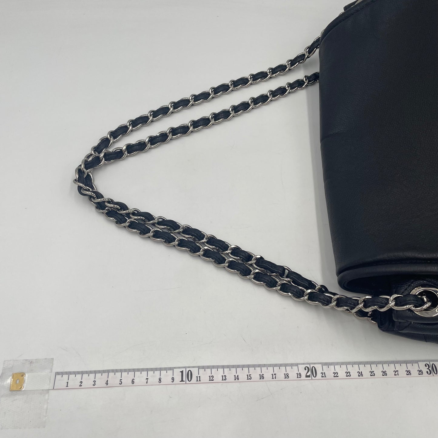 CHANEL CC Logo Lambskin Chain Shoulder Bag Black with Silver