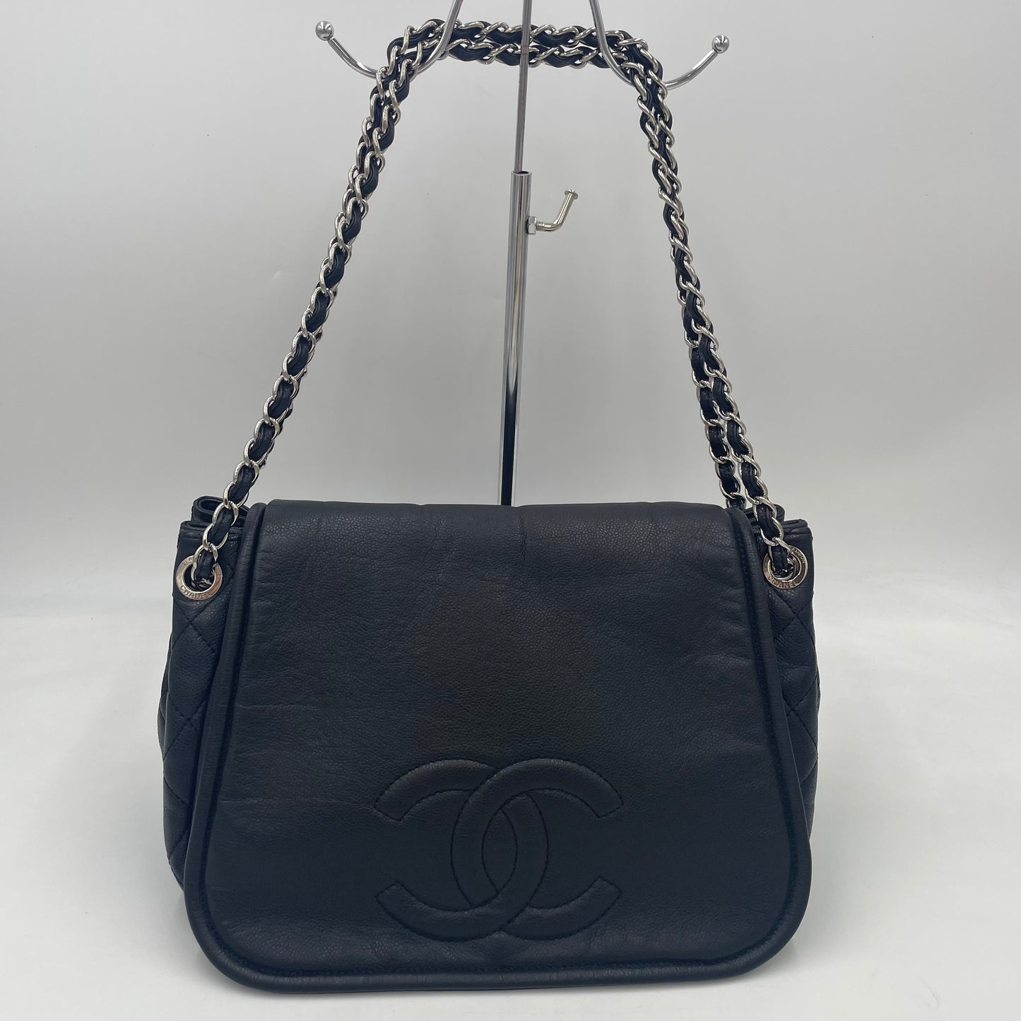 CHANEL CC Logo Lambskin Chain Shoulder Bag Black with Silver
