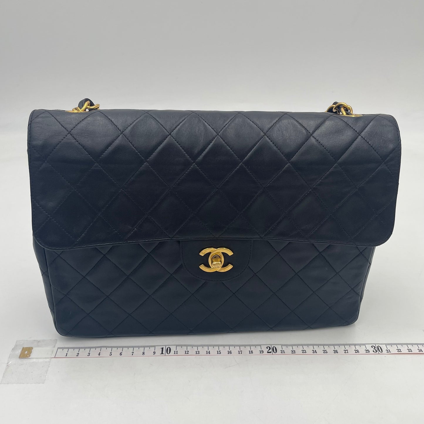 CHANEL Vintage Classic Single Flap Matelassé Lambskin Chain Shoulder Bag