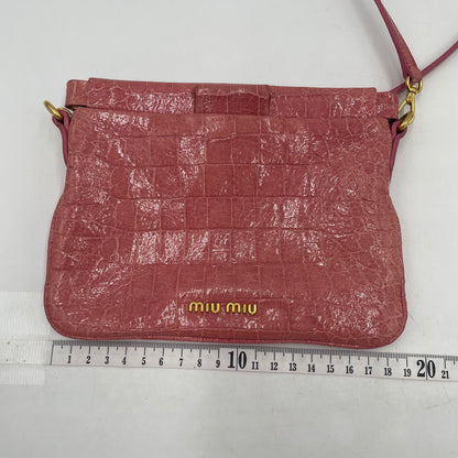 MIU MIU Croc-Embossed Leather Shoulder Bag Pink