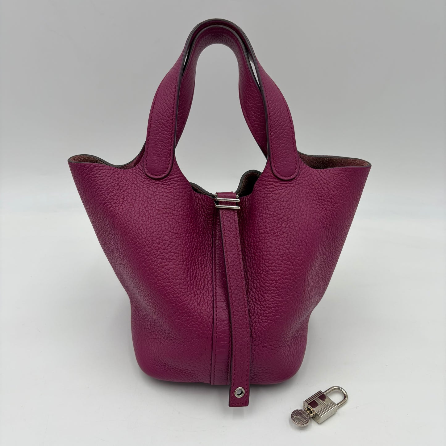 HERMES Picotin Lock PM 18 Rose Pourpre
Silver Hardware