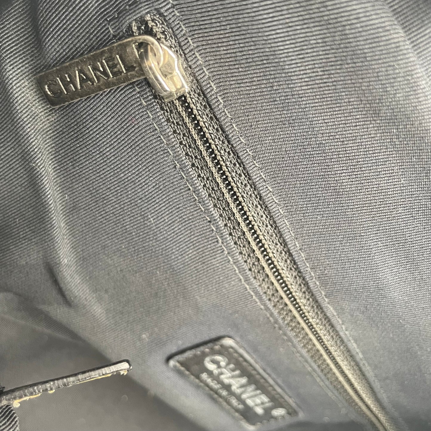 CHANEL Quilted Lambskin Chain Shoulder Bag