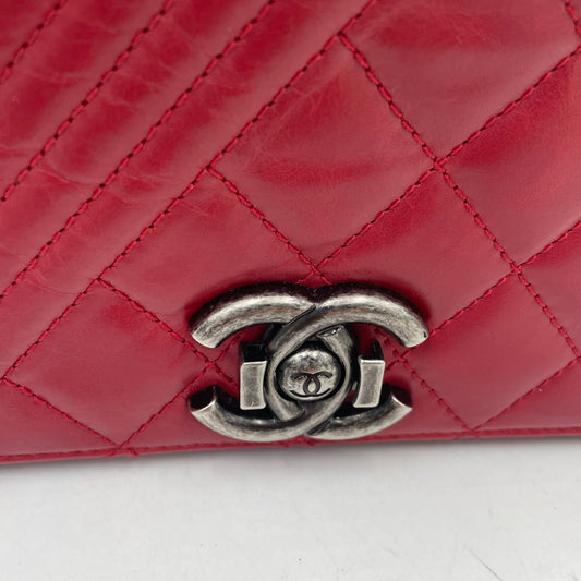 CHANEL Quilted Lambskin Flap Shoulder Bag – Red / Mixed Pattern (Chevron & Diamond)