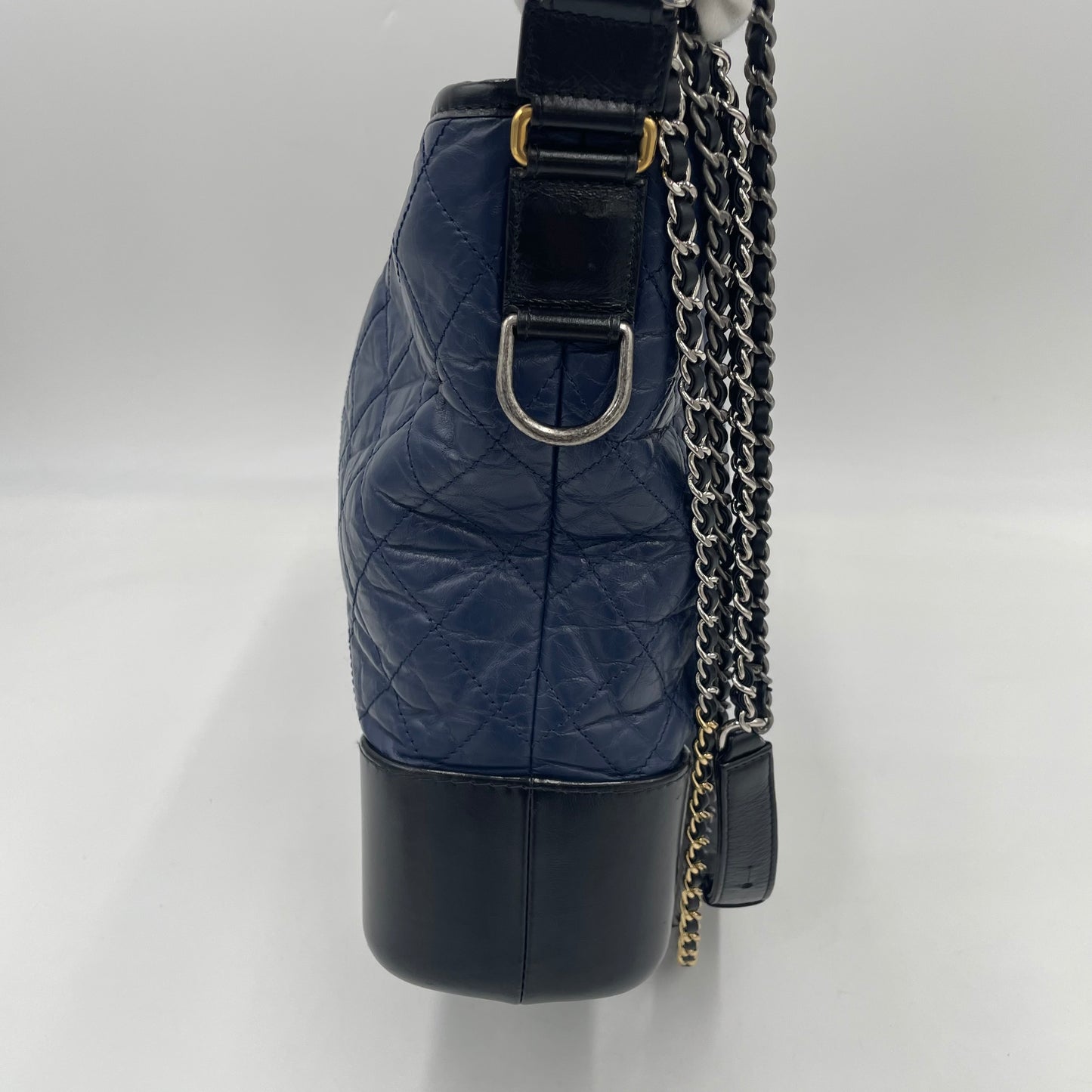 CHANEL Gabrielle Chain Shoulder Bag