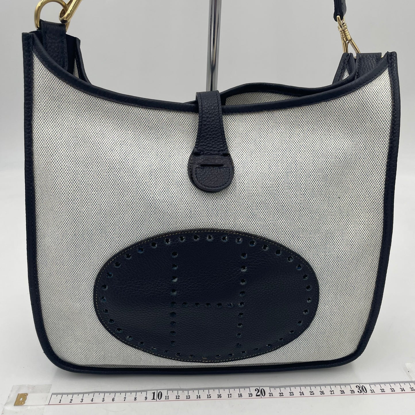 HERMÈS Evelyne Style Canvas Crossbody Bag