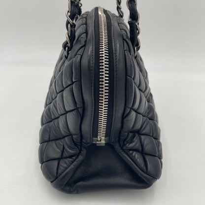 CHANEL Quilted Lambskin Chain Shoulder Bag