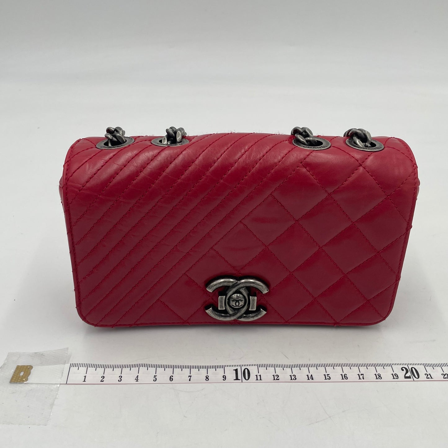 CHANEL Quilted Lambskin Flap Shoulder Bag – Red / Mixed Pattern (Chevron & Diamond)