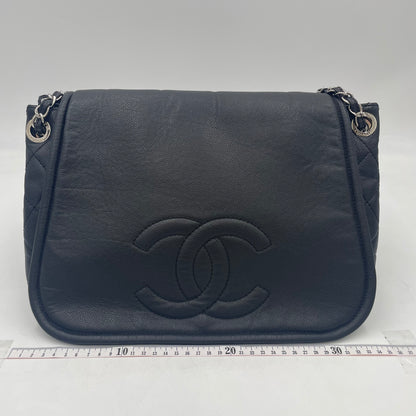 CHANEL CC Logo Lambskin Chain Shoulder Bag Black with Silver
