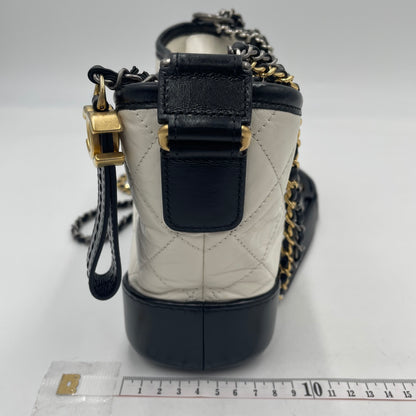 CHANEL Gabrielle Chain Shoulder Bag