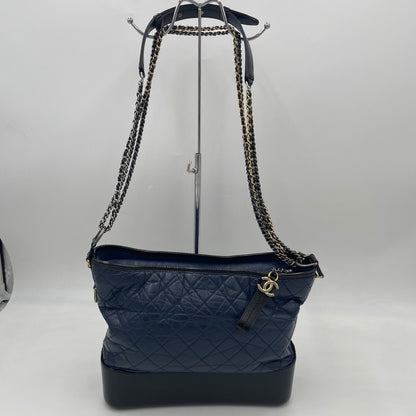 CHANEL Gabrielle Chain Shoulder Bag
