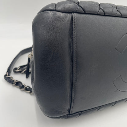 CHANEL Quilted Lambskin Chain Shoulder Bag
