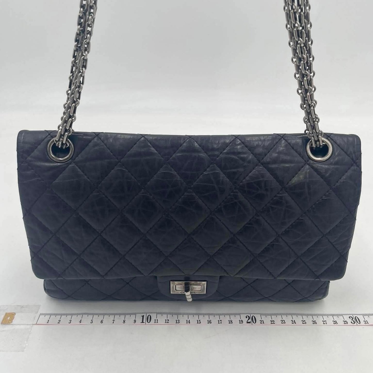 CHANEL shoulder