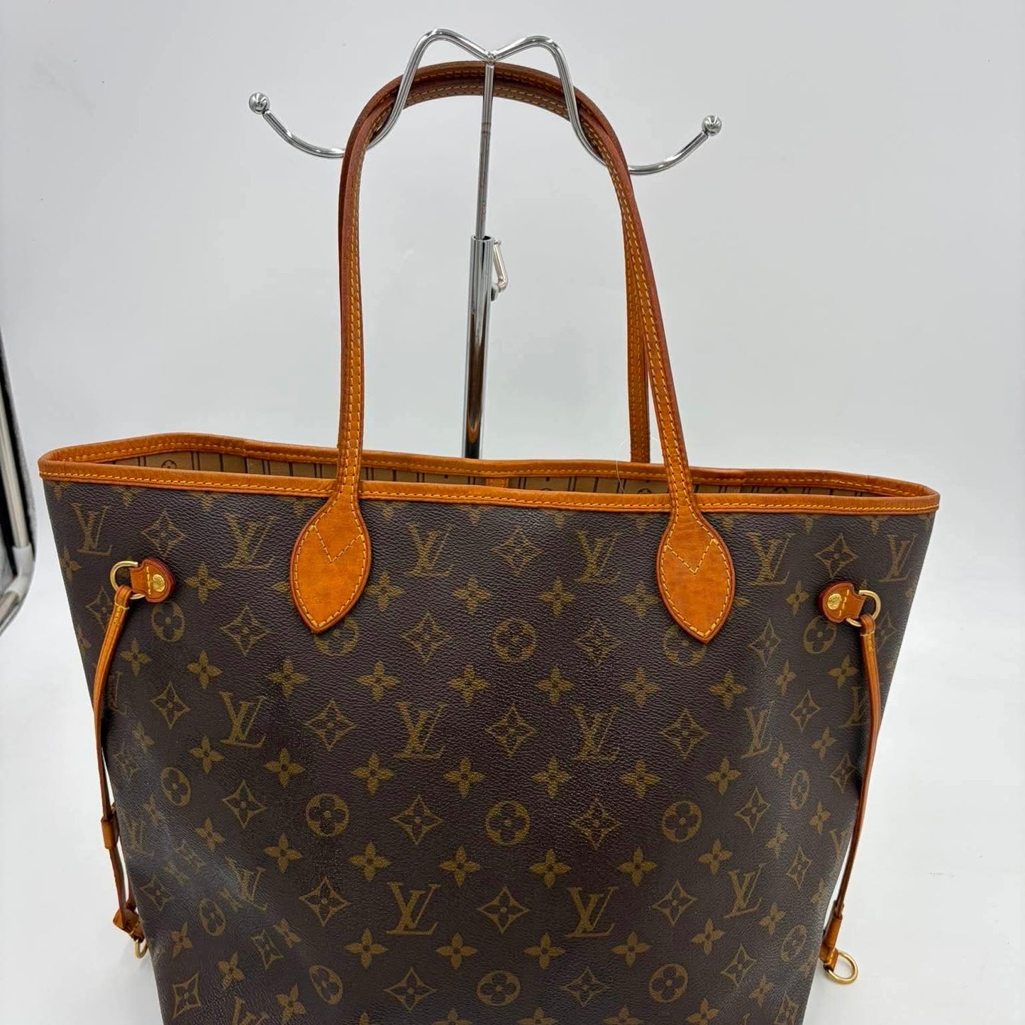 LV neverful Pouch