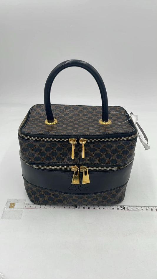 CELINE vanity